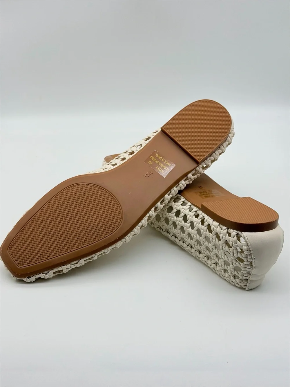 Cushionaire elegant cream